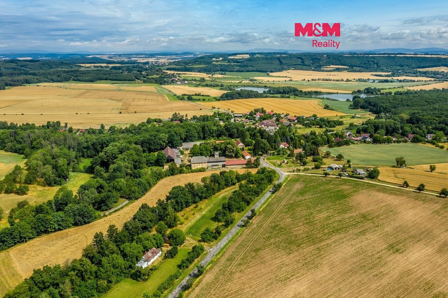 Pozemek pro bydlení, 1 810 m²
