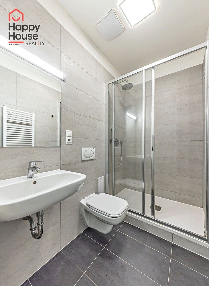 Byt 1+kk · 32 m² · Praha - Bubeneč, okres Praha 7, Hlavní město Praha - 3