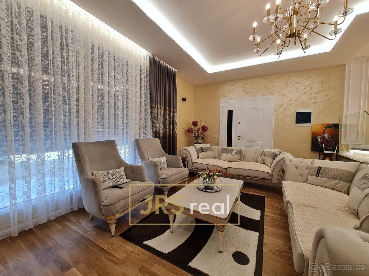 Rodinný dům · 987 66, Zahraničí - 4