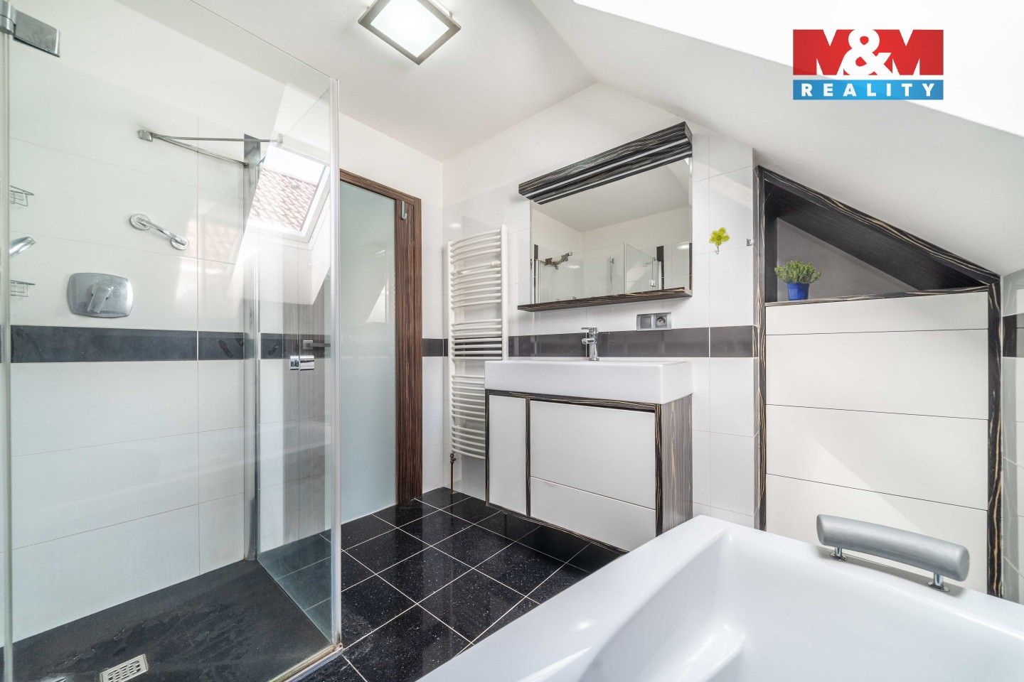 Rodinné domy, Cheznovice, 227 m² - 2