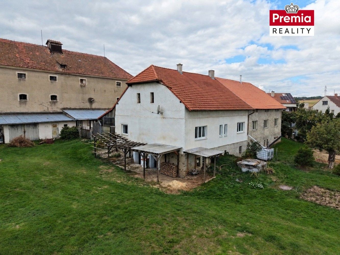 Rodinné domy, Višňové, okres Znojmo, 250 m² - 1