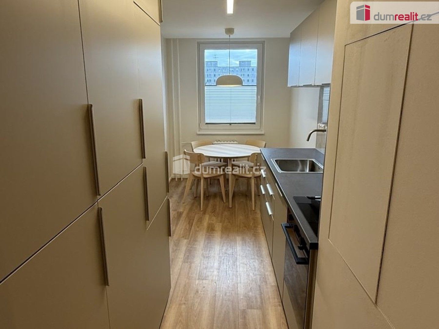 Pronájem byt 3+kk - Angelovova, Praha, 70 m²
