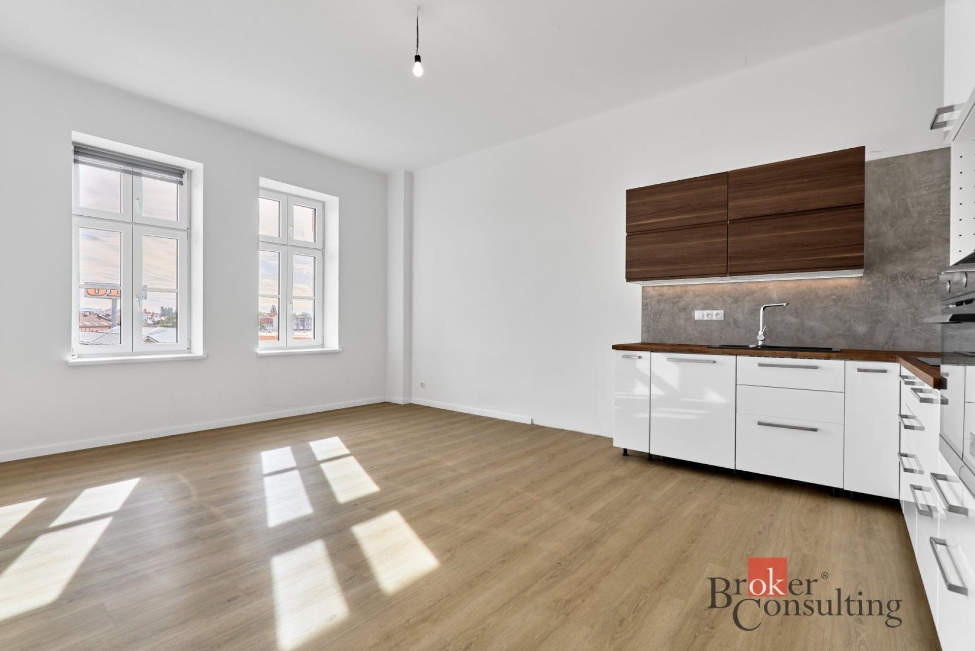 3+kk, K Nemocnici, Cheb, 90 m² - 2