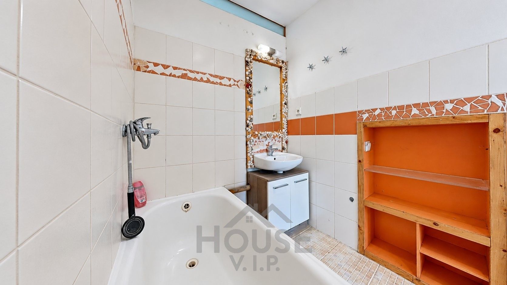 Byt 3+1 · 67 m² · Lovosická, Praha - 3