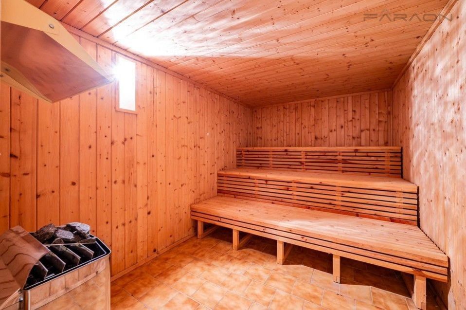 Rodinný dům · 350 m² · Průhonice - 4