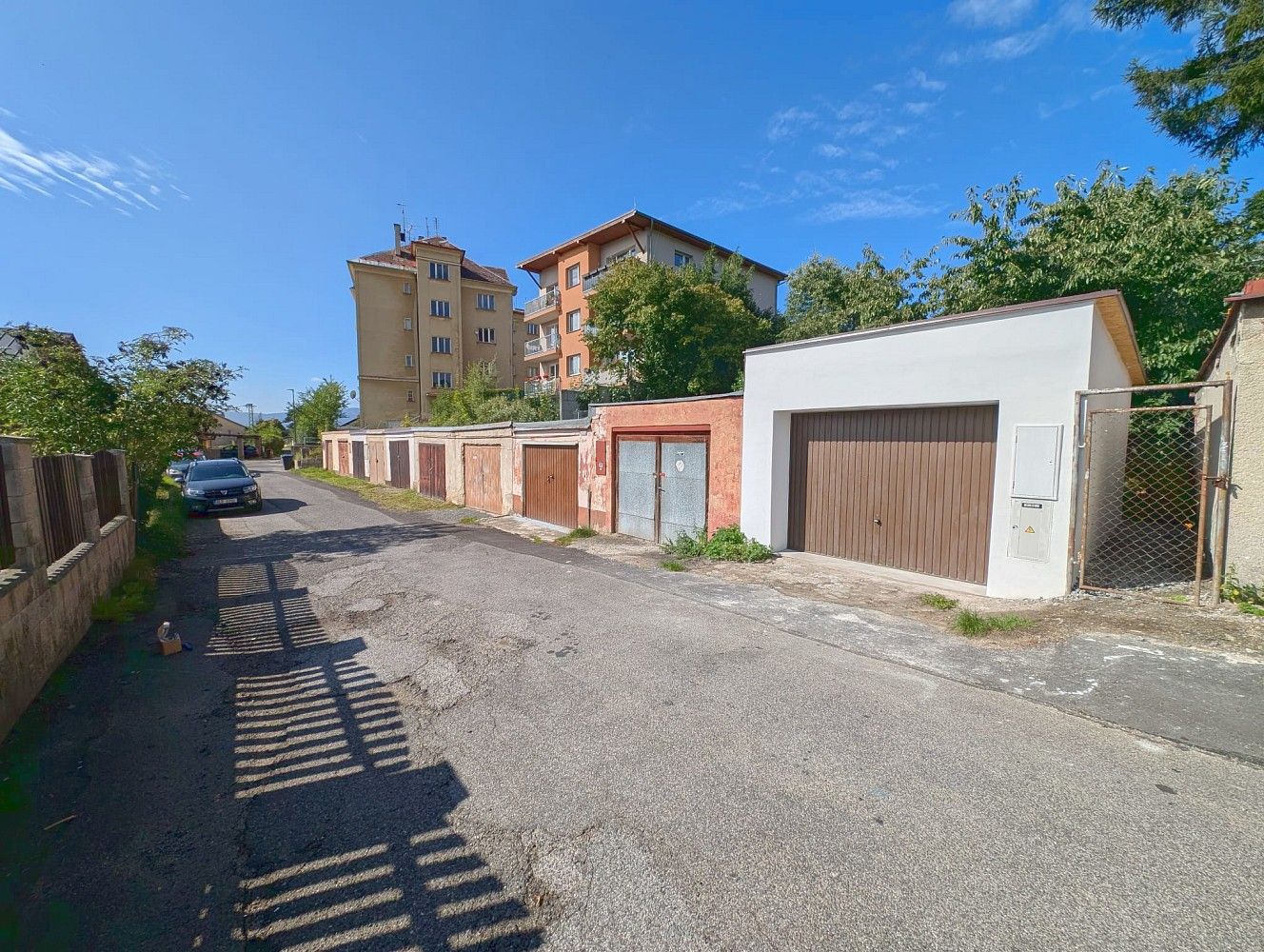 Garáže, Liberec, Liberecký kraj, 17 m² - 1