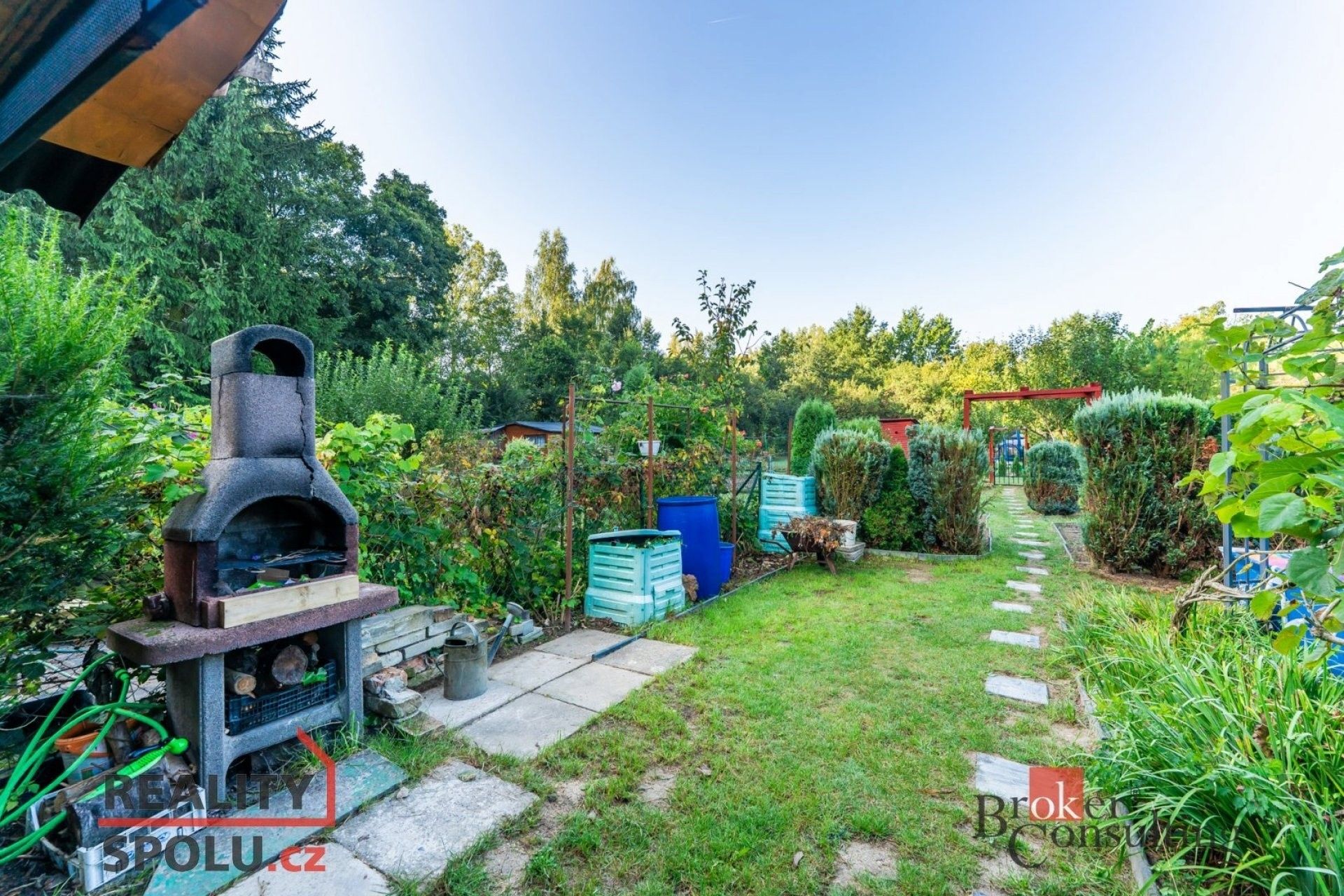 Prodej zahrada - Rybitví, 185 m²