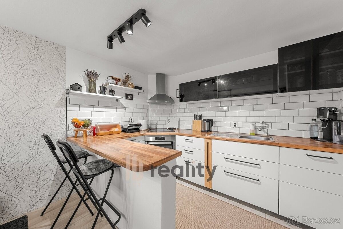 Prodej rodinný dům - Drnholec, 691 83