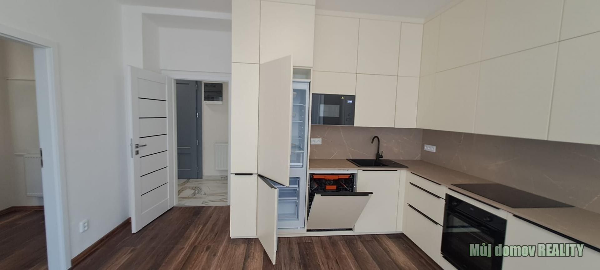 3+kk, Jeseniova, Praha, 65 m² - 2
