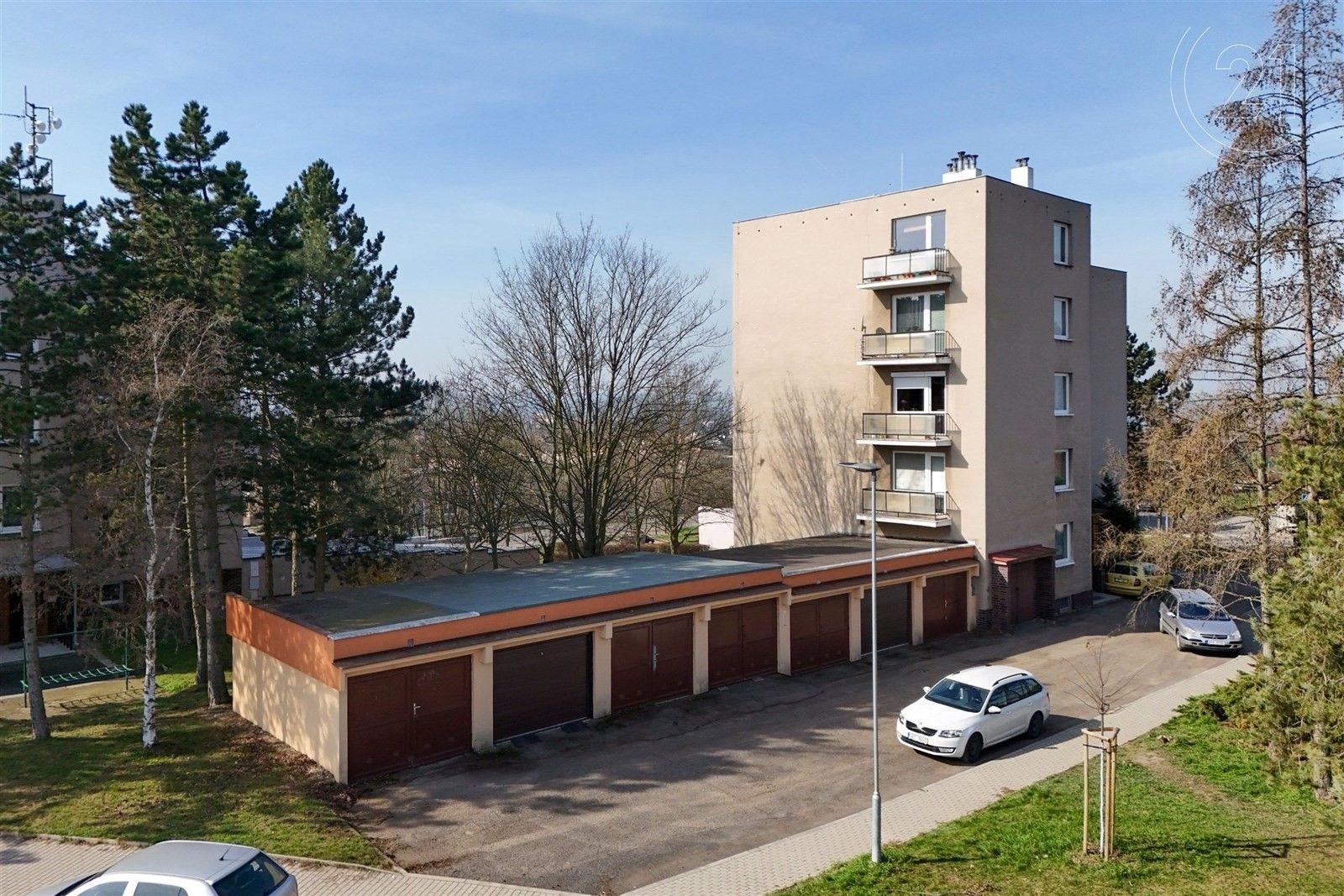 3+1, O. Scheinpflugové, Slaný, 74 m²