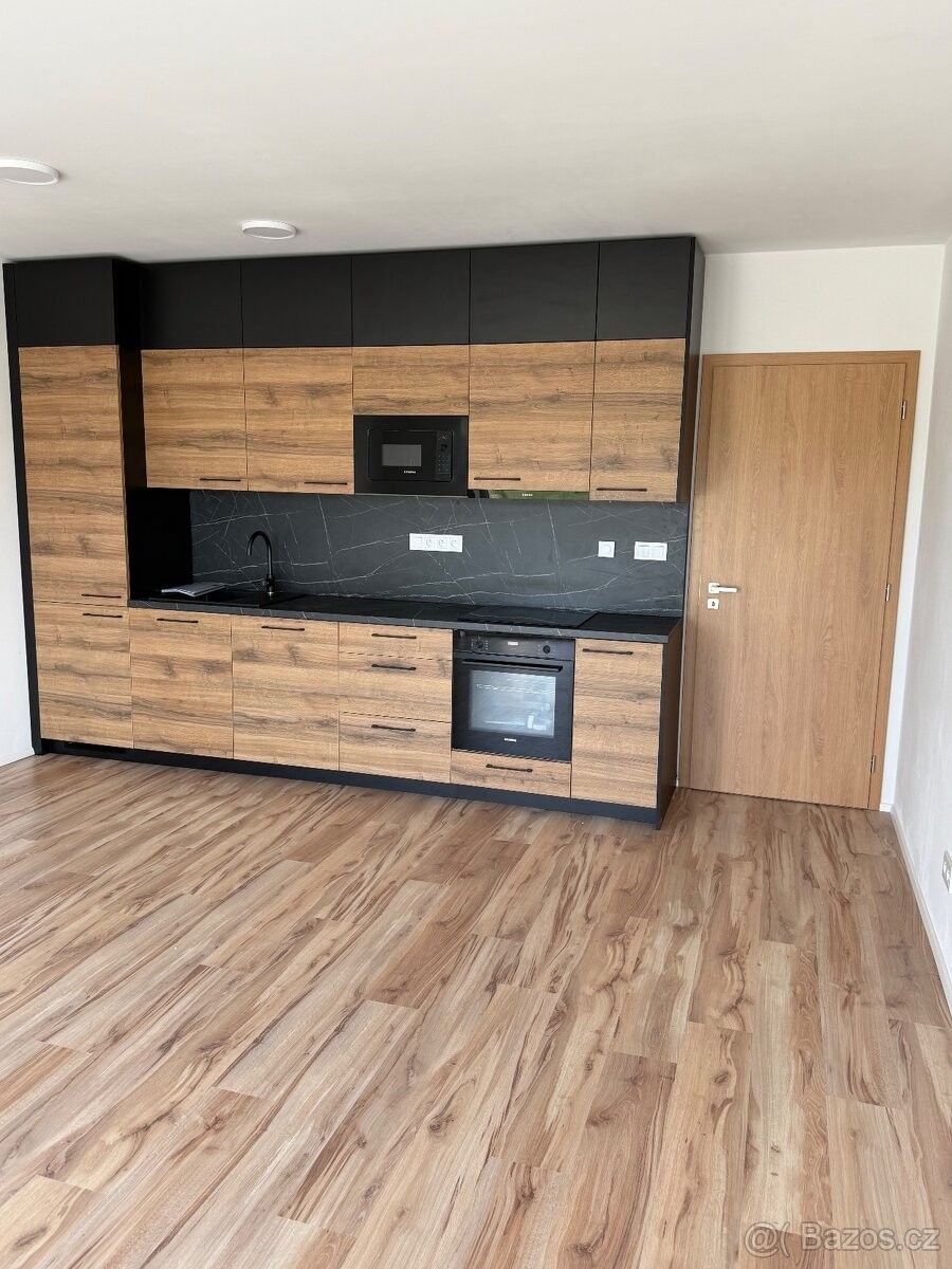 Prodej byt - Benátky, 570 01