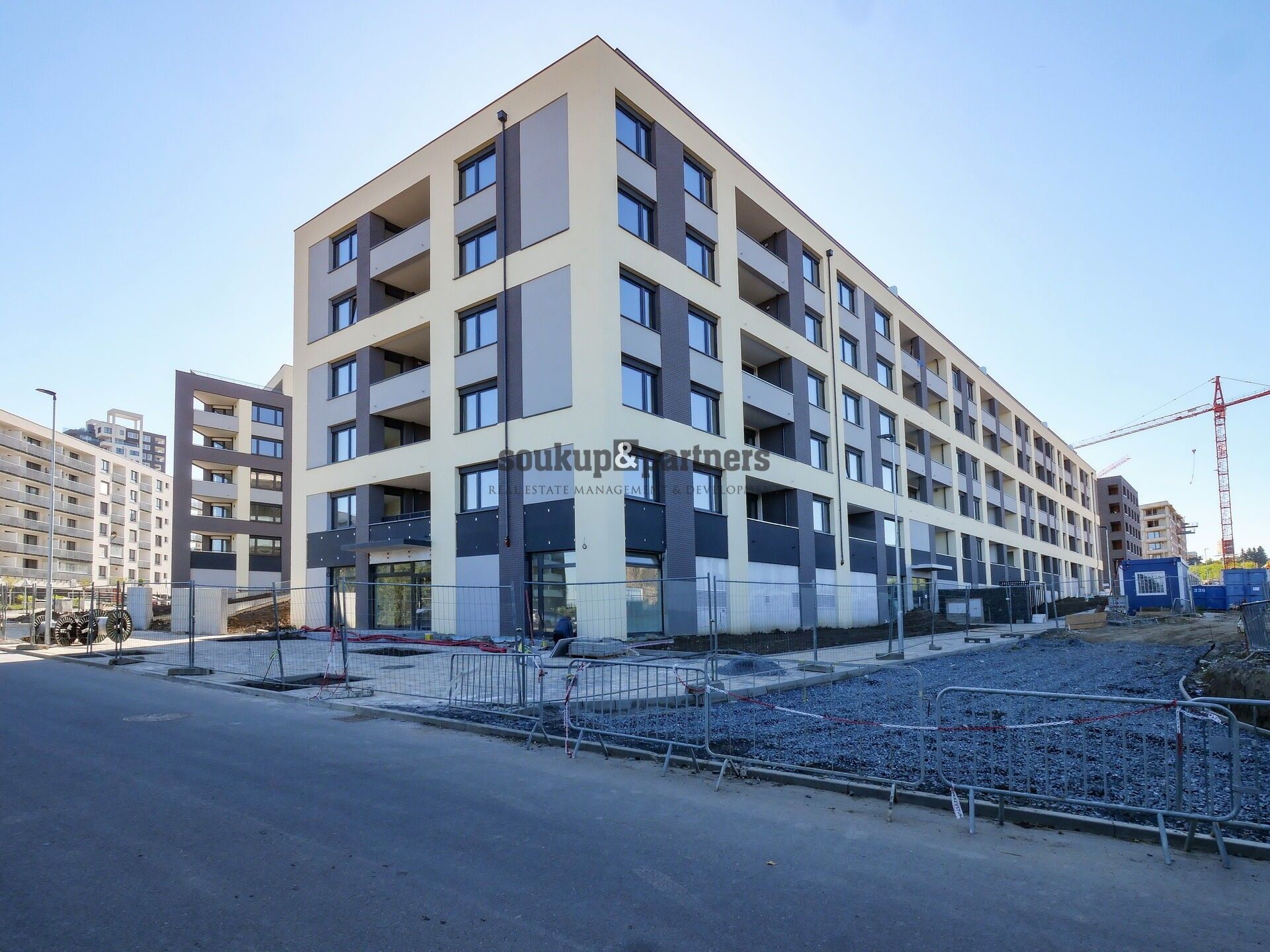 1+kk, Gollové, Praha Hlubočepy, 24 m² - 2