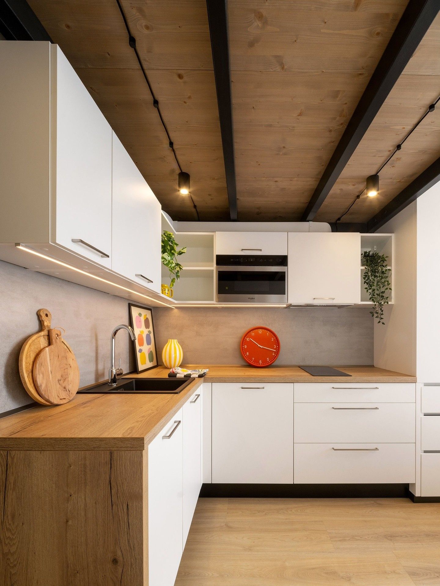 Pronájem byt 1+kk - Poděbradská, Praha, 43 m²