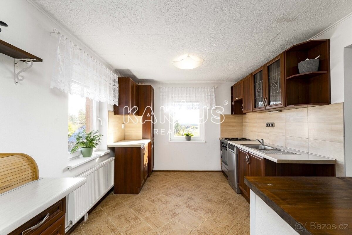 Prodej rodinný dům - Horní Benešov, 793 12