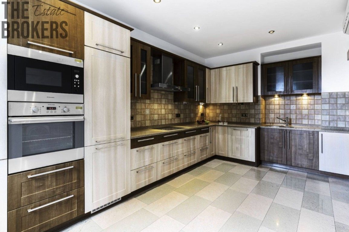 Prodej vila - Jenečská, Praha Liboc, 462 m² - 2