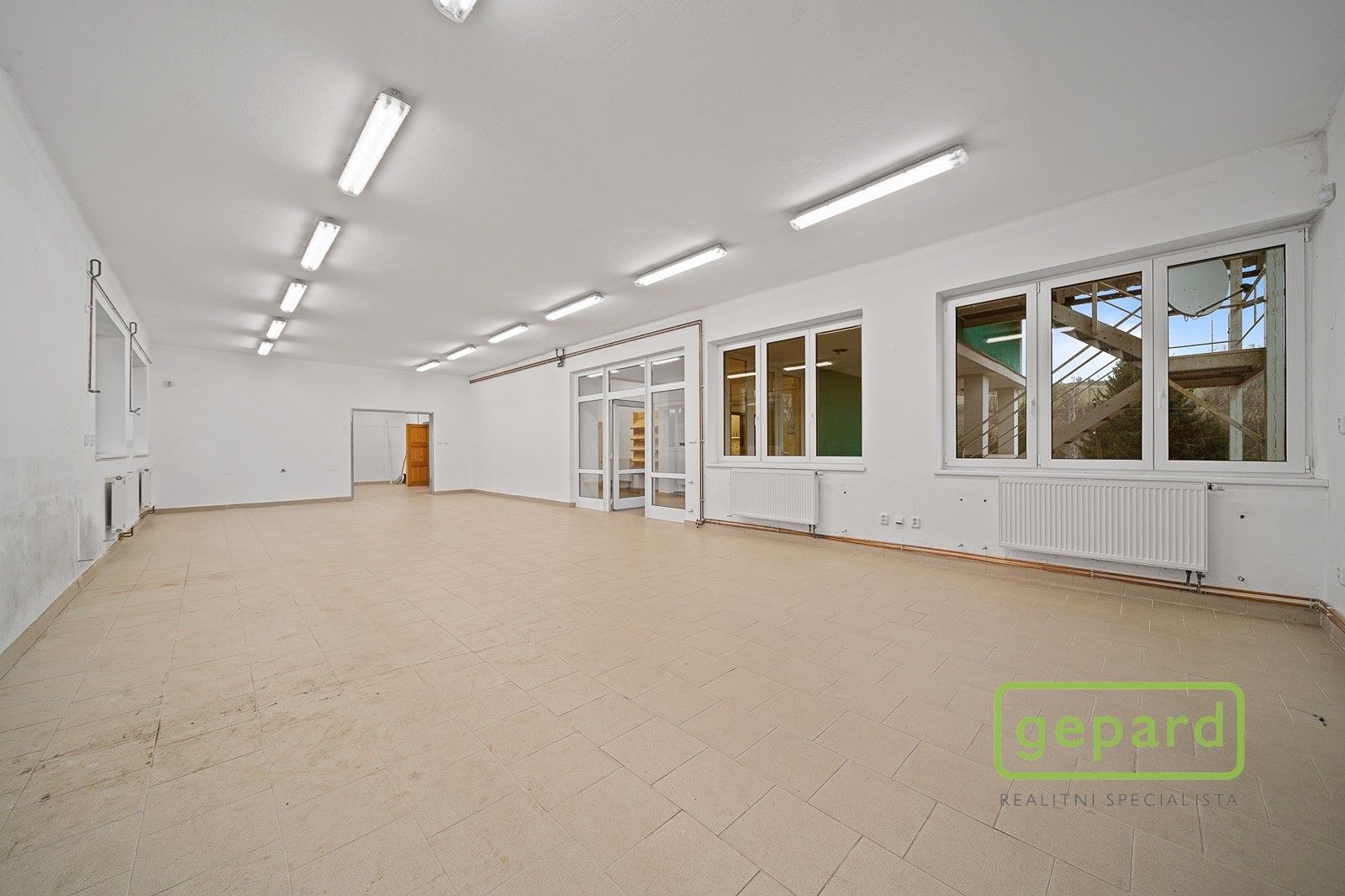 Obchodní prostory · 300 m² · Dolní Kalná - 4