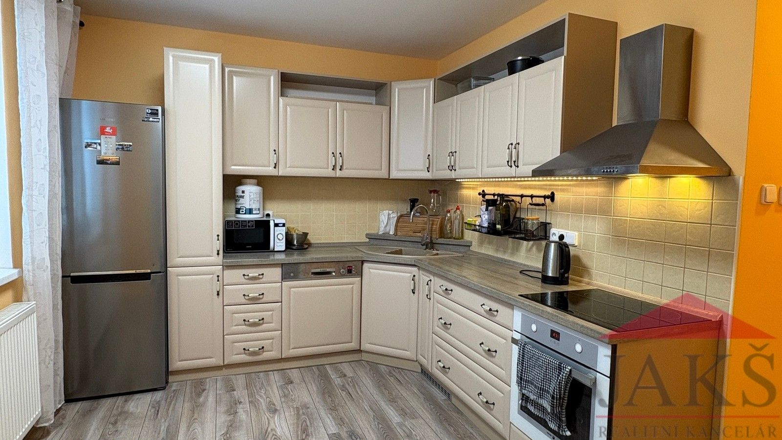 Prodej byt 3+1 - Miloňovice, 76 m²