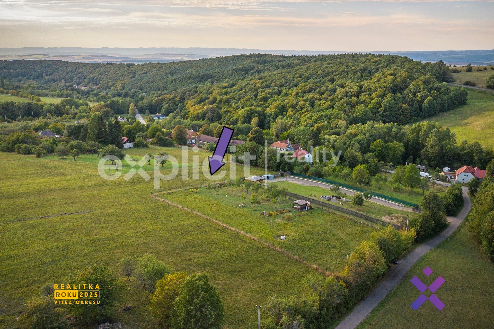 Pozemky pro bydlení, Lopeník, 1 713 m² - 1