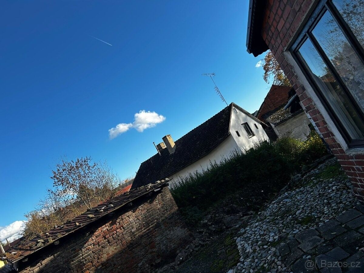 Prodej rodinný dům - 987 66, Zahraničí - 5