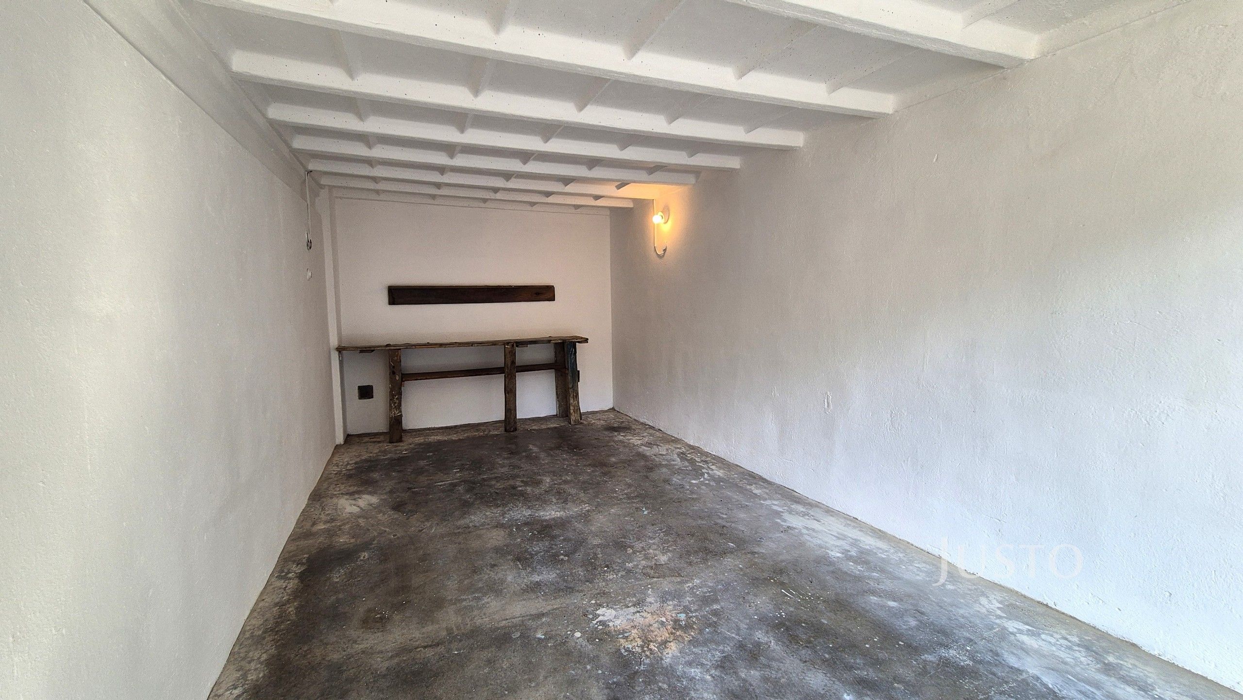 Pronájem garáž - Lipová alej, Písek, 16 m²