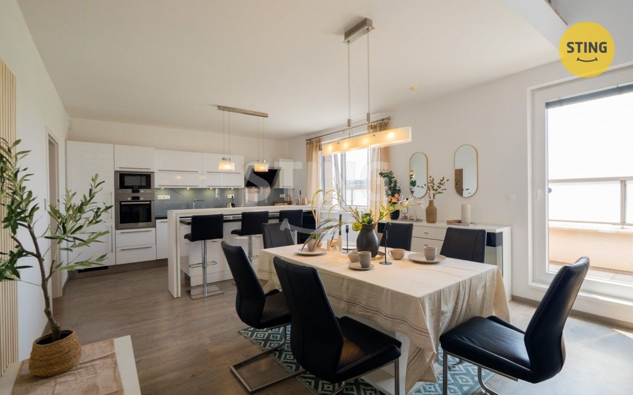 4+kk, Jantarová, Ostrava, 130 m² - 2