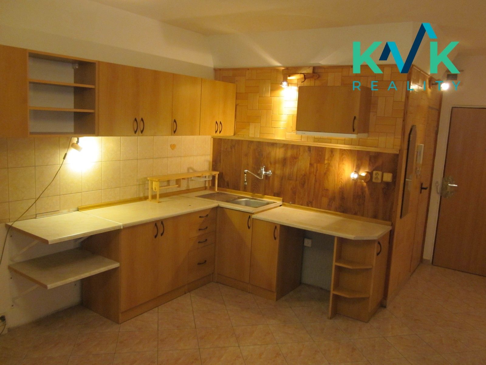 1+1, Kosmonautů, Sokolov, 36 m²