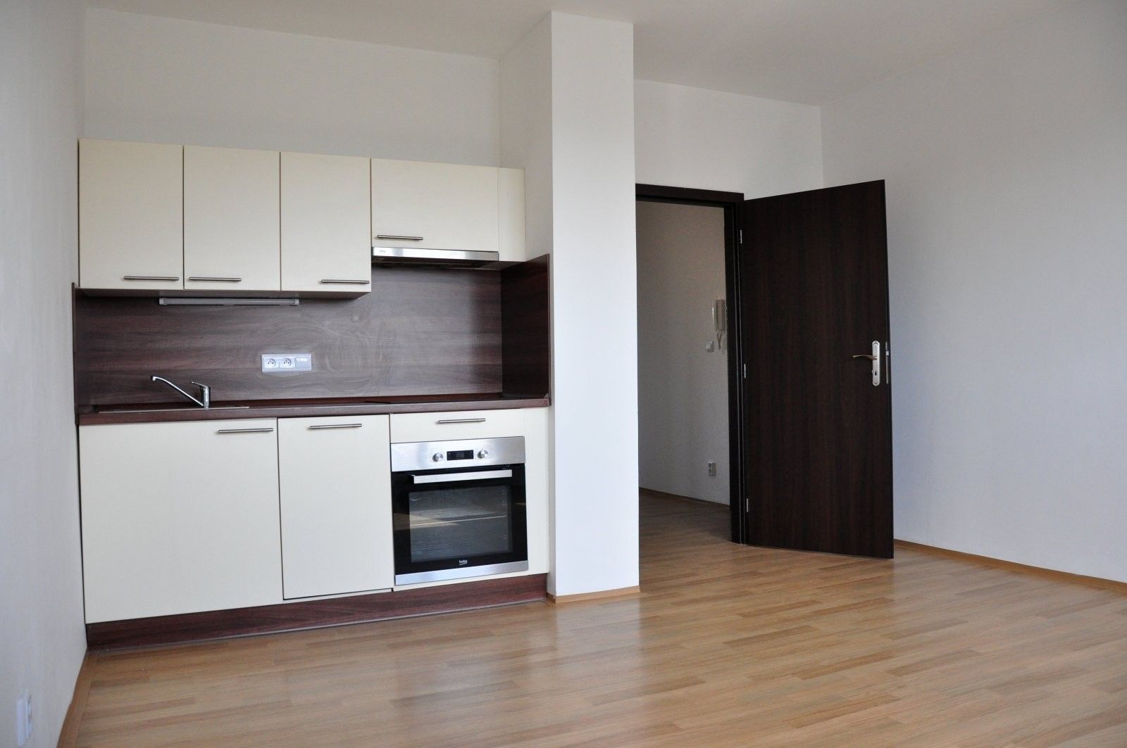 Pronájem byt 2+kk - Okružní, Česká Lípa, 43 m²