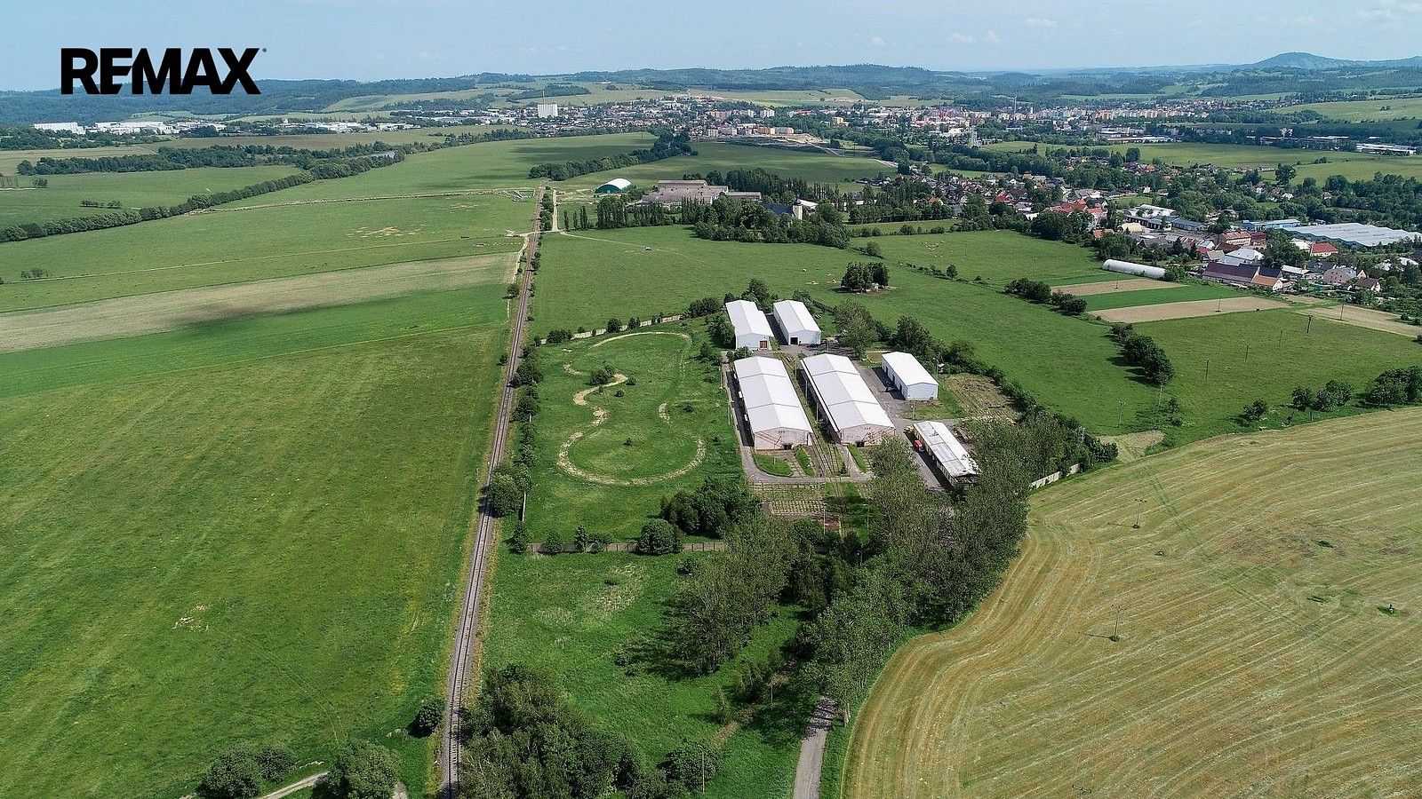 Prodej sklad - Staré Město, okres Bruntál, Moravskoslezský kraj, 10 690 m² - 2