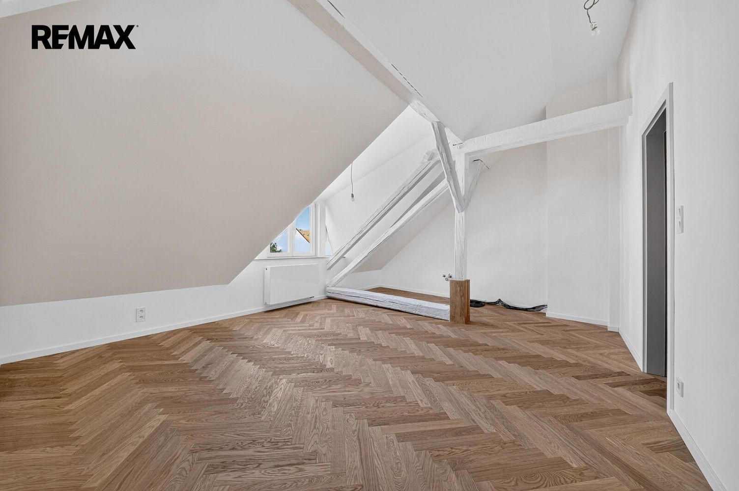 Byt 3+kk · 80 m² · Podolská, Praha 4 - Podolí - 3
