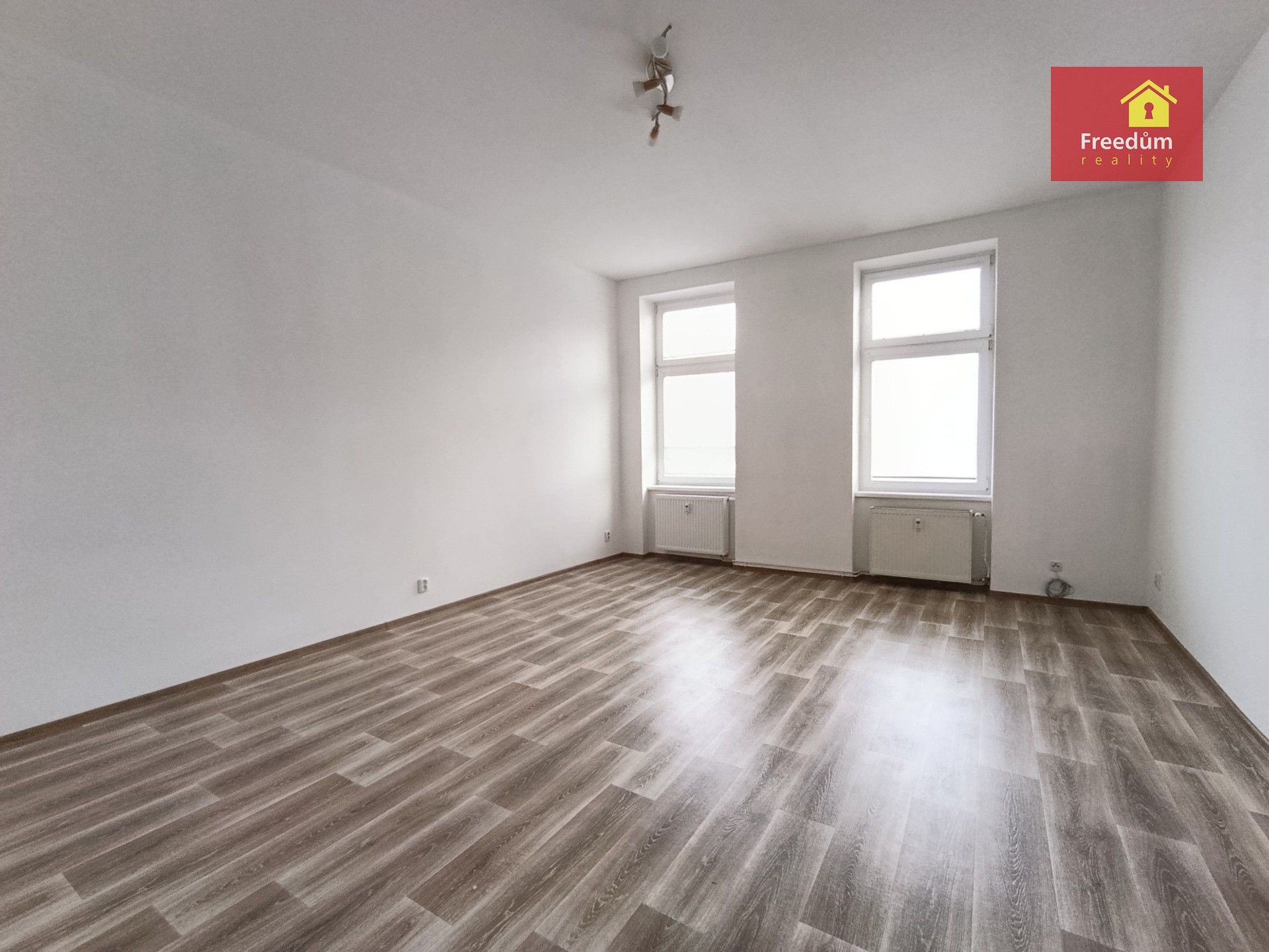 Pronájem byt 2+1 - Myslbekova, Teplice, 89 m²