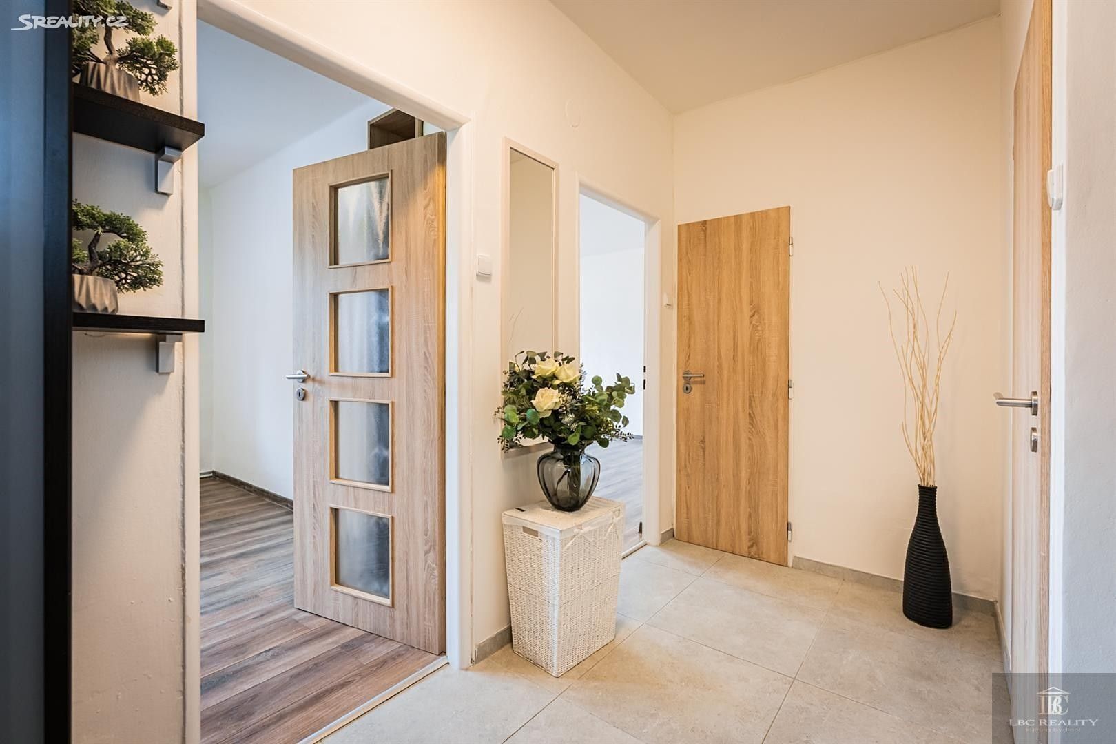 Prodej byt 2+kk - Novovysočanská  , Praha, 55 m² - 5