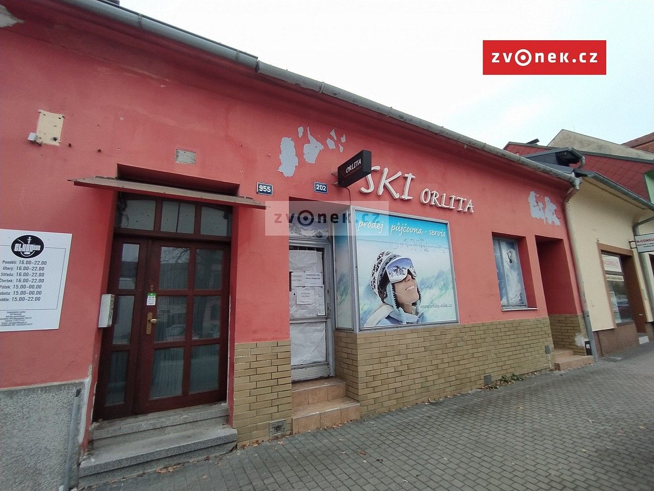 Obchodní prostory, Napajedla, okres Zlín, Zlínský kraj, 140 m²