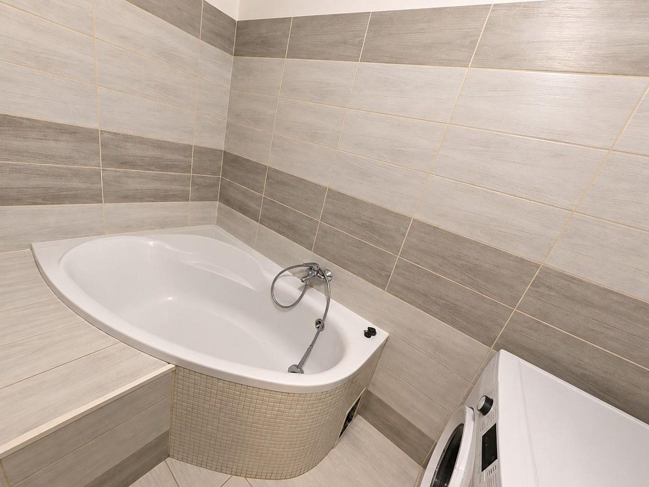 Byt 2+kk · 59 m² · Družby, Duchcov, okres Teplice - 3