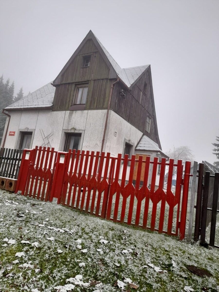 Chaty, Děčín, 405 02