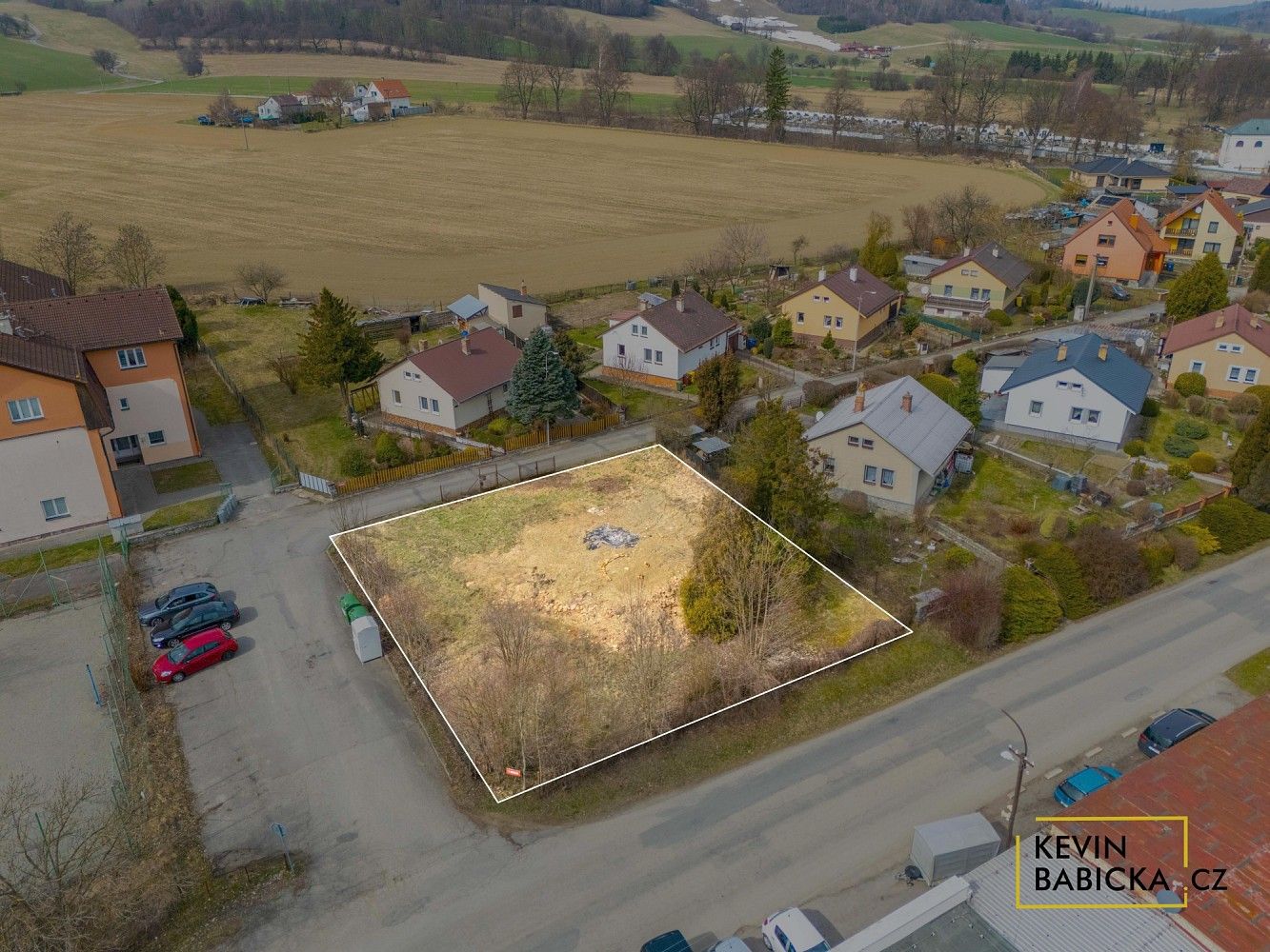 Pozemek pro bydlení, 747 m²