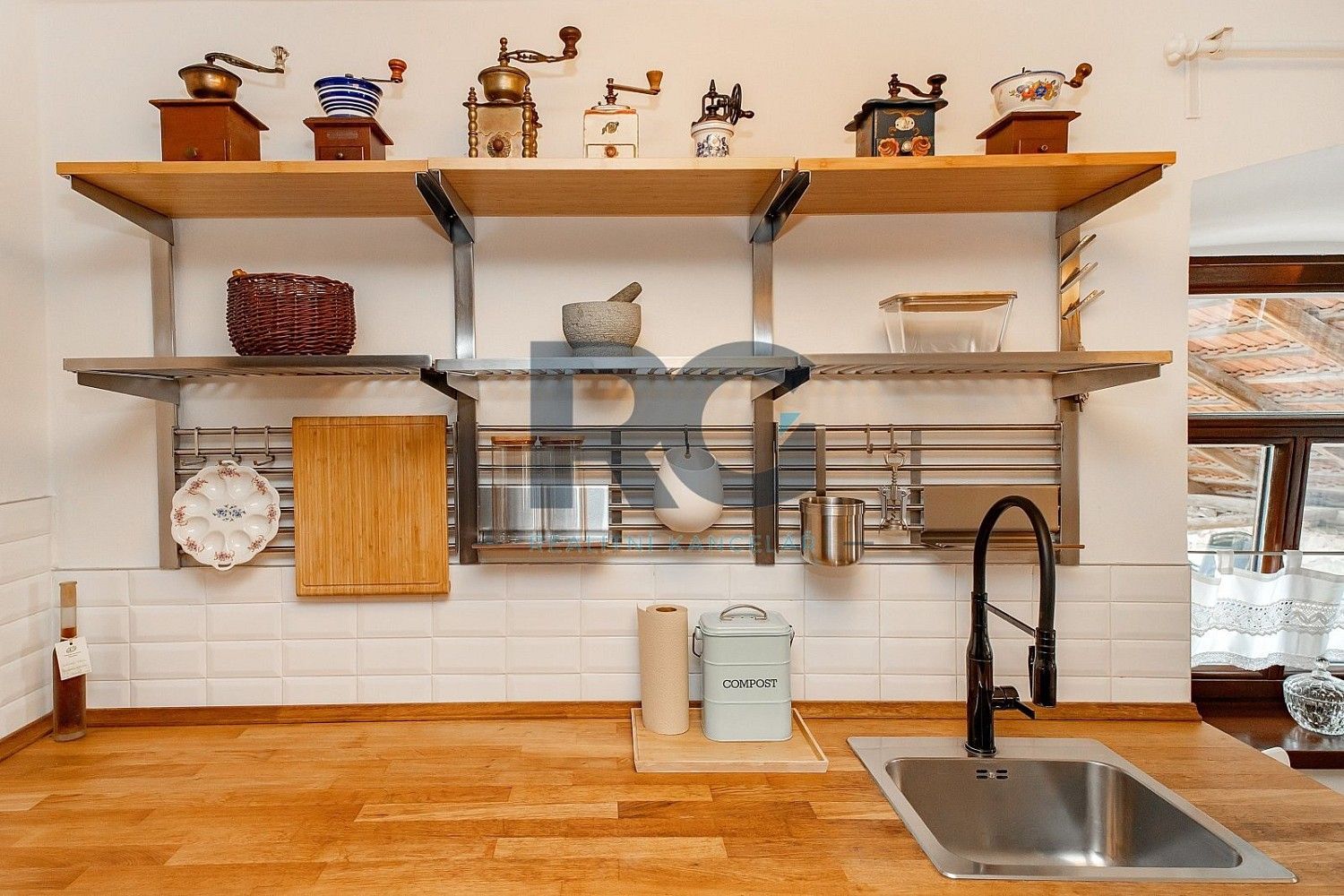 Prodej rodinný dům - Předotice - Šamonice, okres Písek, Jihočeský kraj, 174 m² - 5