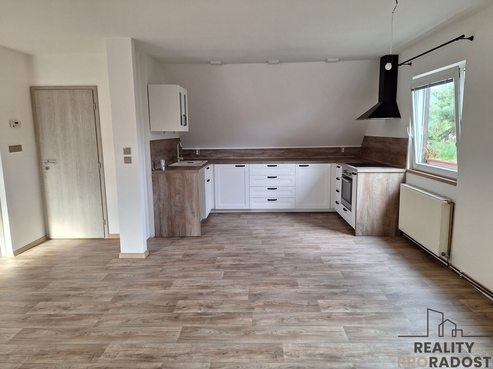 3+kk, Slovanská, Děčín VI-Letná, 83 m²