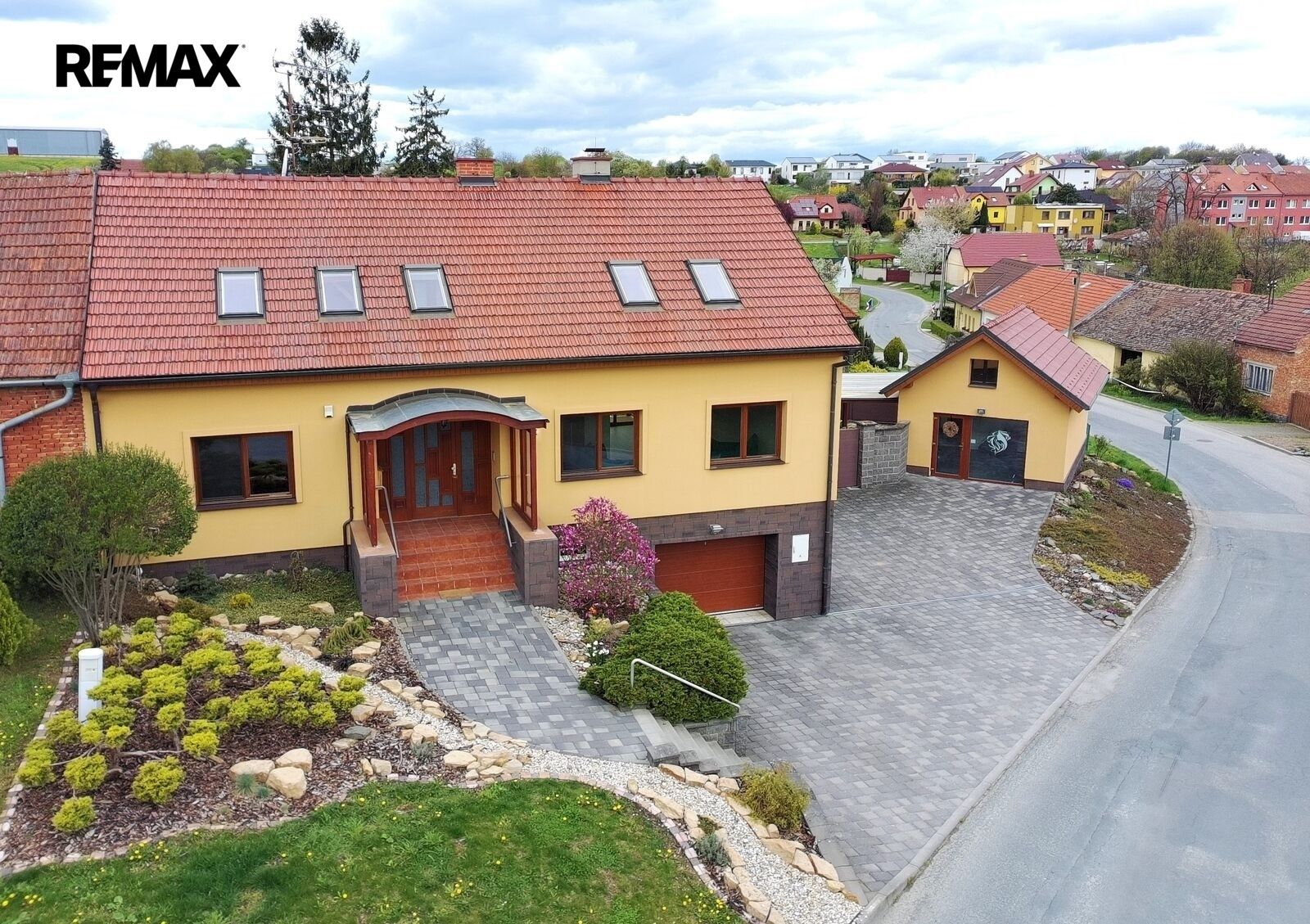 Rodinné domy, Heršpice, 309 m² - 1