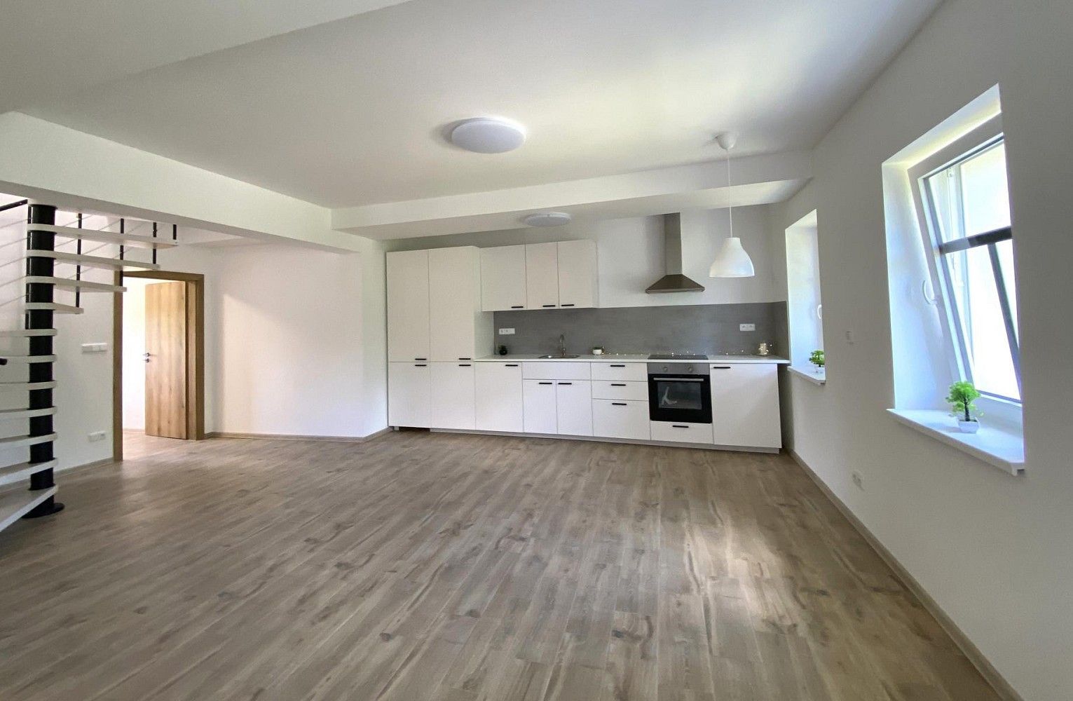 4+kk, Rostěnice-Zvonovice - Rostěnice, okres Vyškov, Jihomoravský kraj, 111 m² - 2