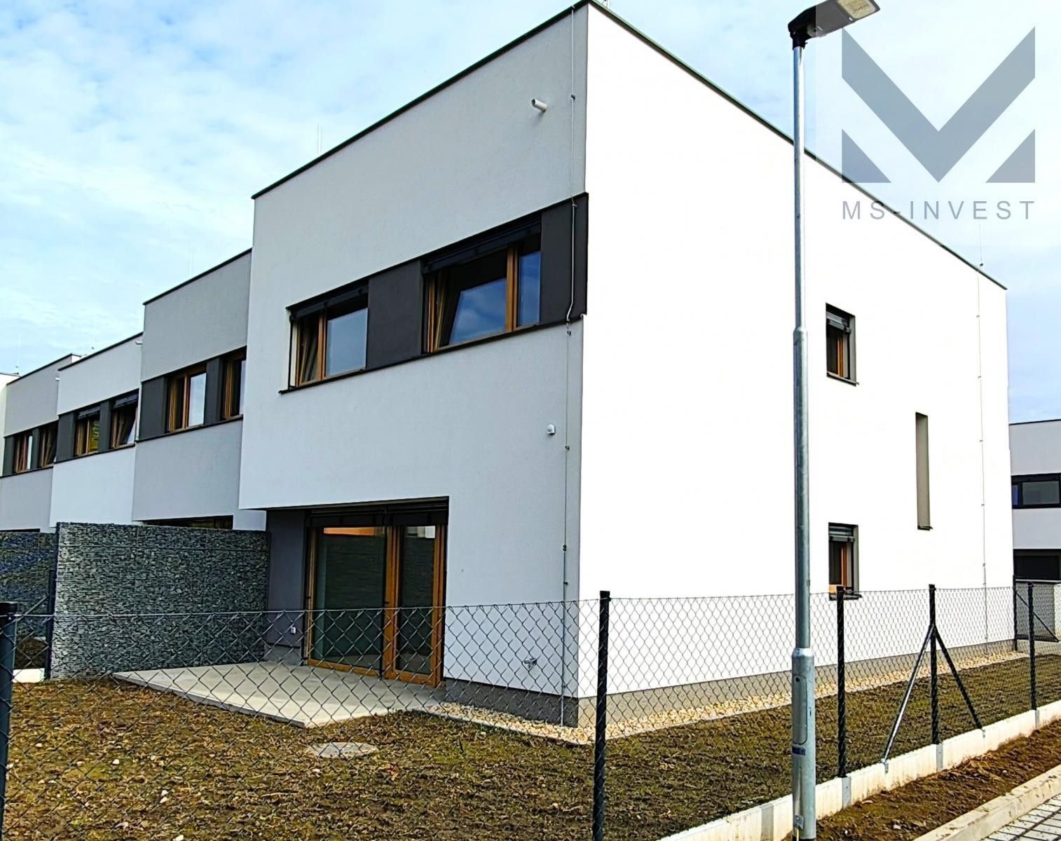 Rodinné domy, Trabantská, Praha, 143 m²