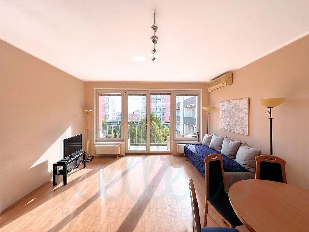 Pronájem byt 2+kk - Názovská, Praha 10 - Strašnice, 59 m² - 2