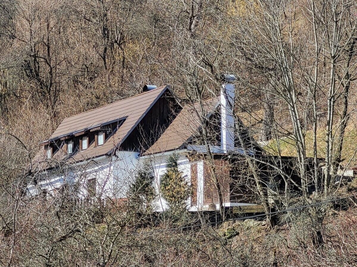 Chaty, 987 65, Slovensko - 2