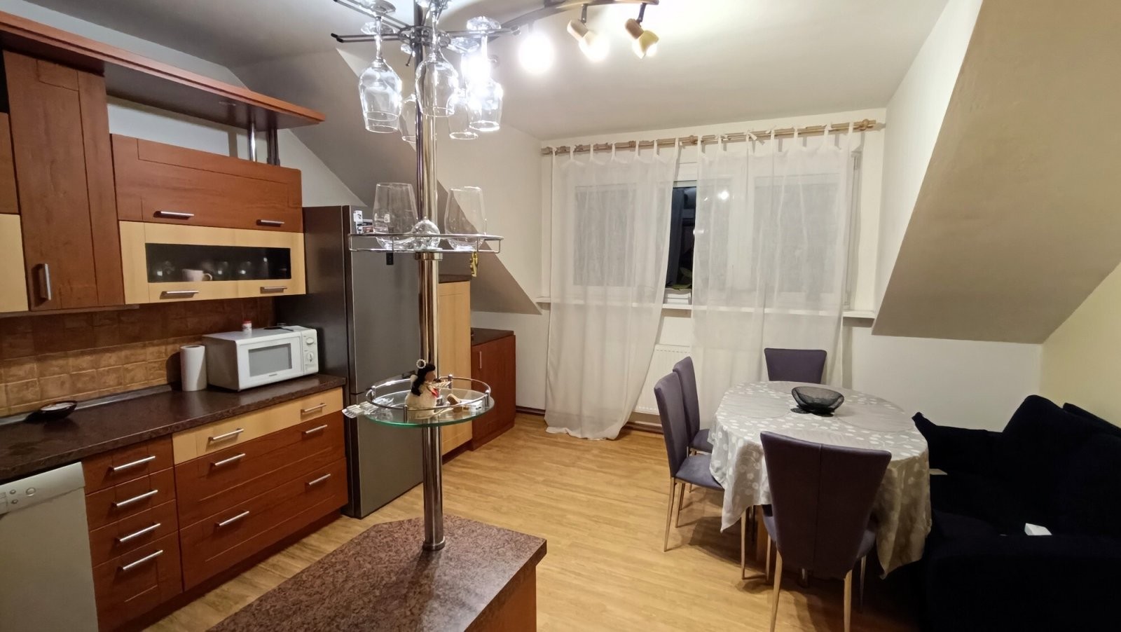 Prodej byt 2+1 - Skuherského 1290, České Budějovice 3, 87 m² - 5
