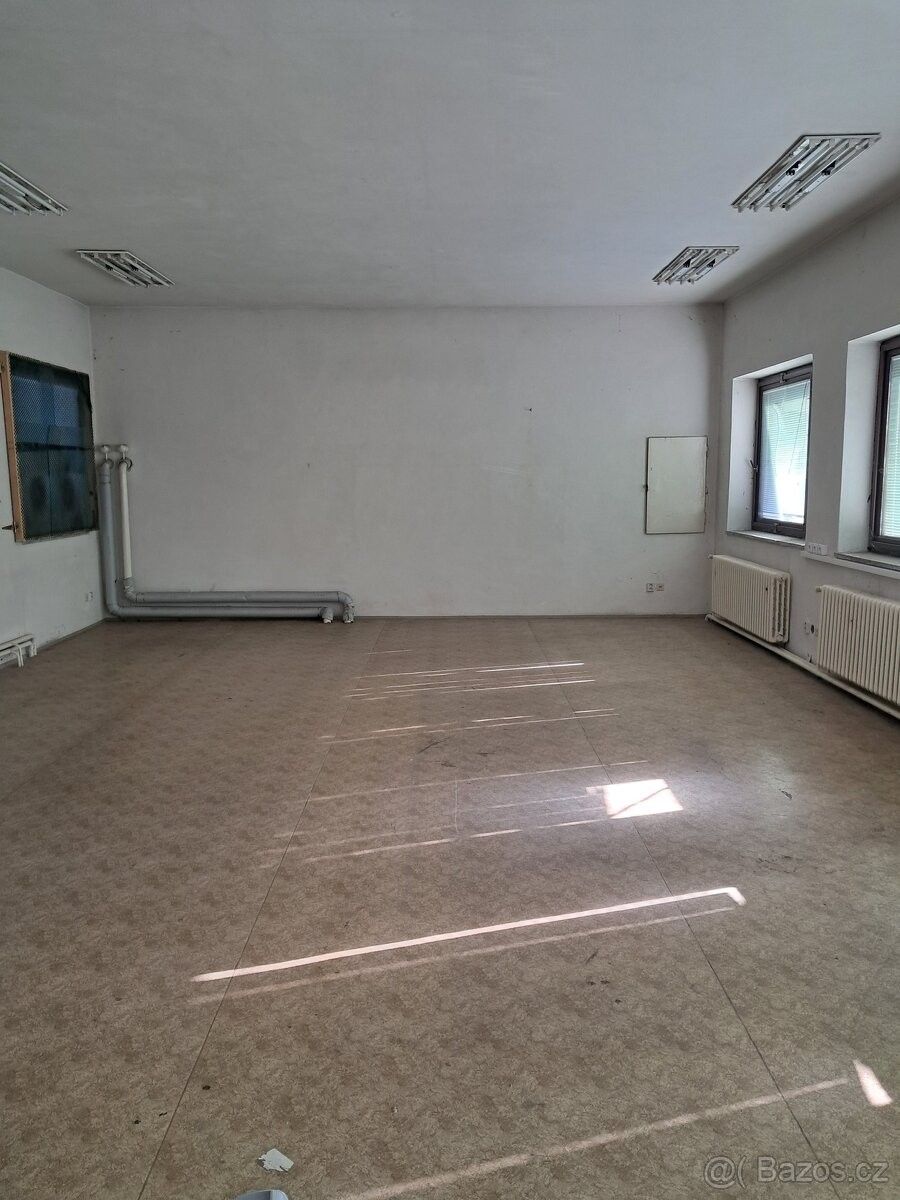 Kanceláře, Skuteč, 539 73