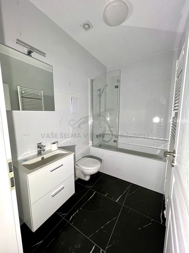 Pronájem byt 1+kk - třída Dukelských hrdinů, Jáchymov, okres Karlovy Vary, 32 m² - 5