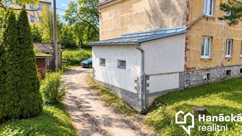 Garáž · 20 m² · Husova, Jeseník - 3