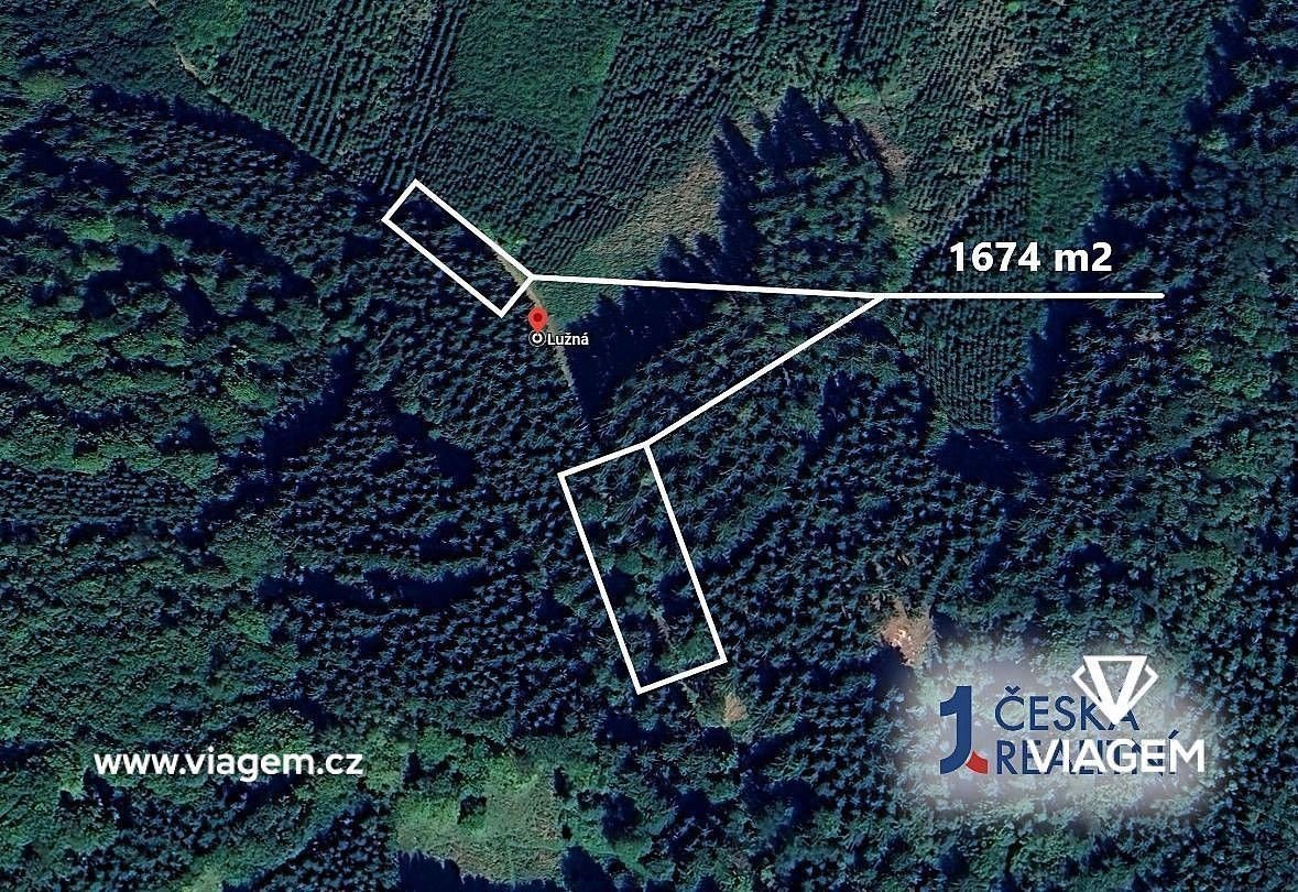 Les, 418 m²