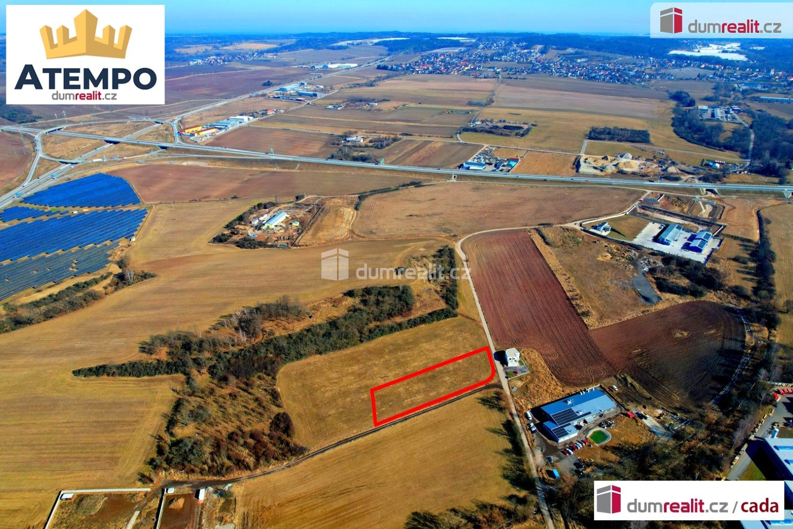 Prodej komerční pozemek - Úsilné, 4 194 m²