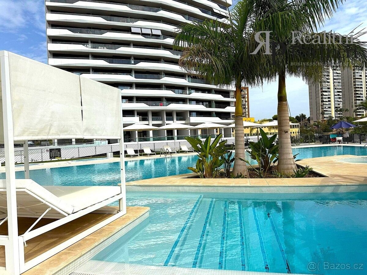 Byty, 987 66, Zahraničí