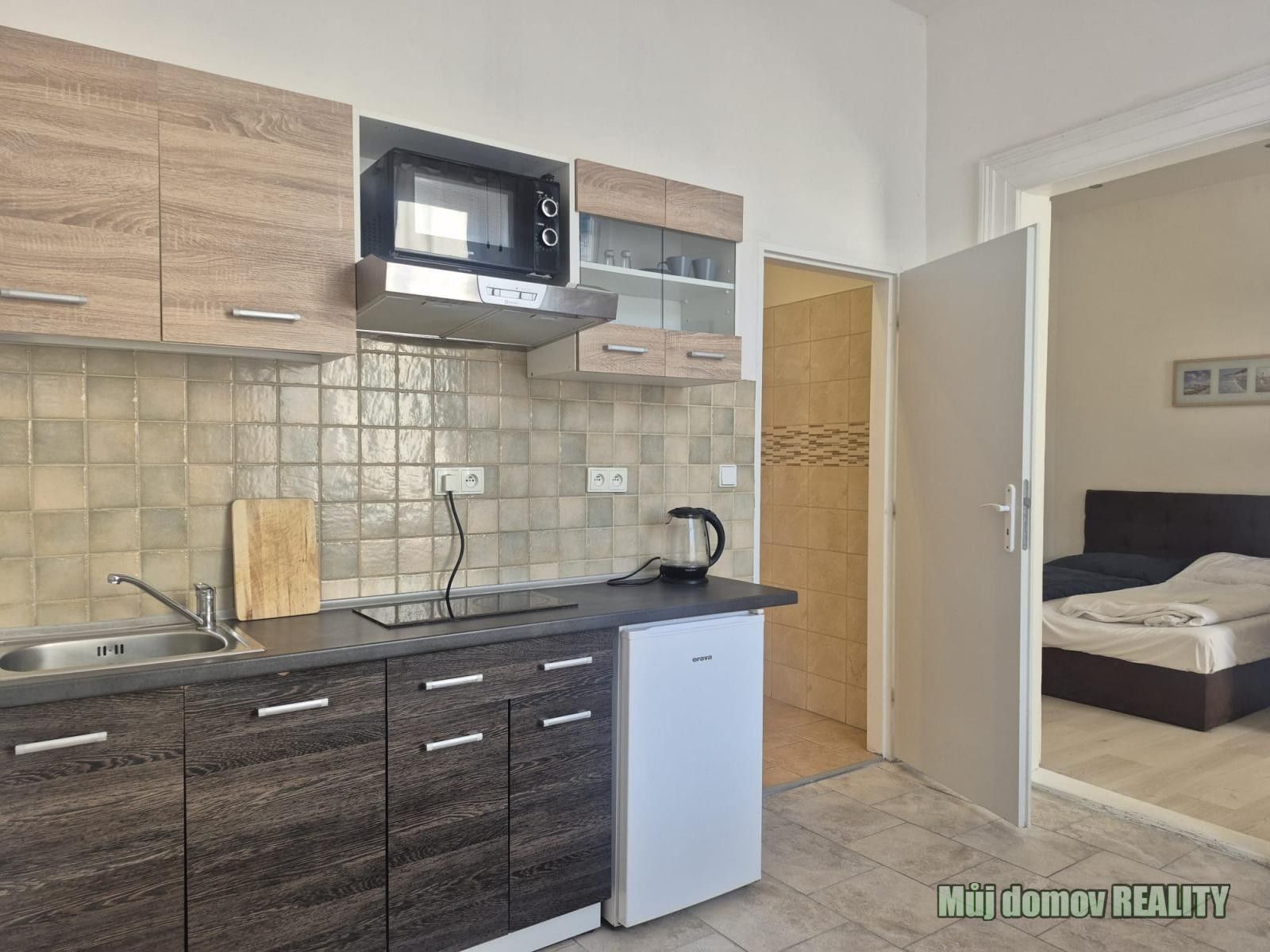 Byt 2+kk · 45 m² · Křižíkova, Praha - 4